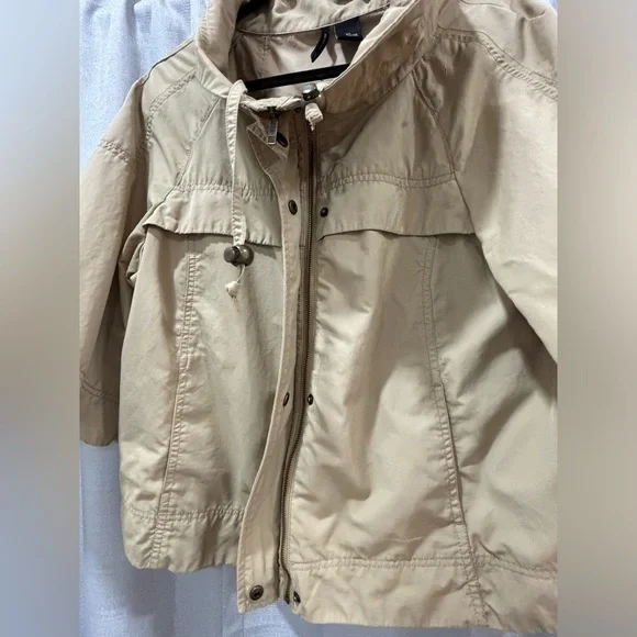 New Directions Khaki lightweight jacket. Size XL - Picture 2 of 16